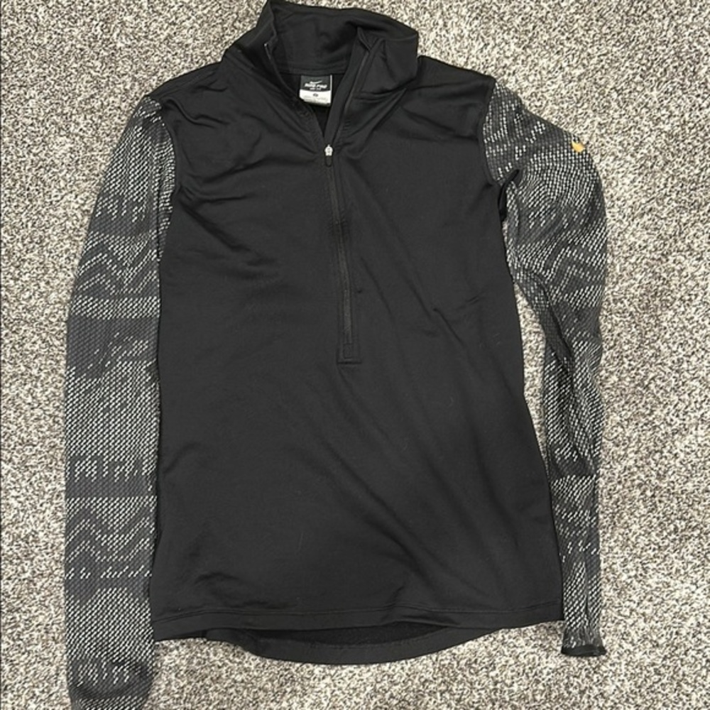 Nike Black and Gray Long Sleeve Tee